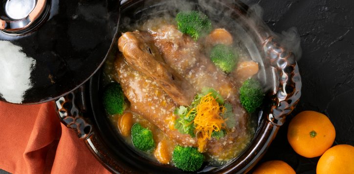 empressroom_braised_duck_orange_in_clay_pot-2