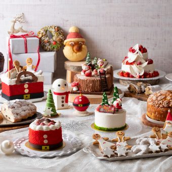christmas-cakes-and-goodies-2023