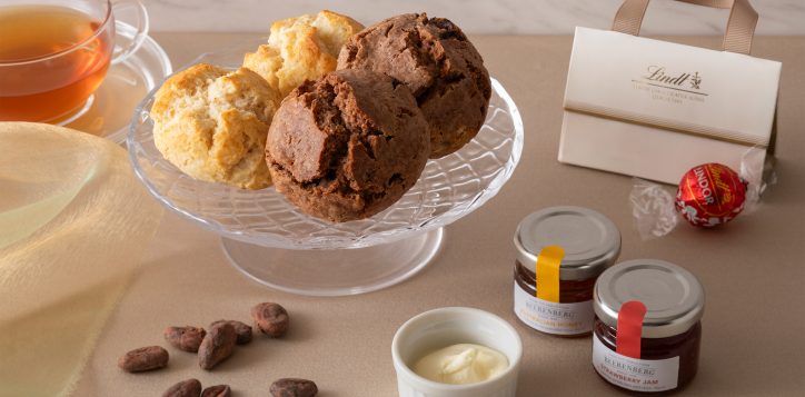 the_lounge_hearty_afternoon_tea_with_lindt_chocolate_scone_retouch-2