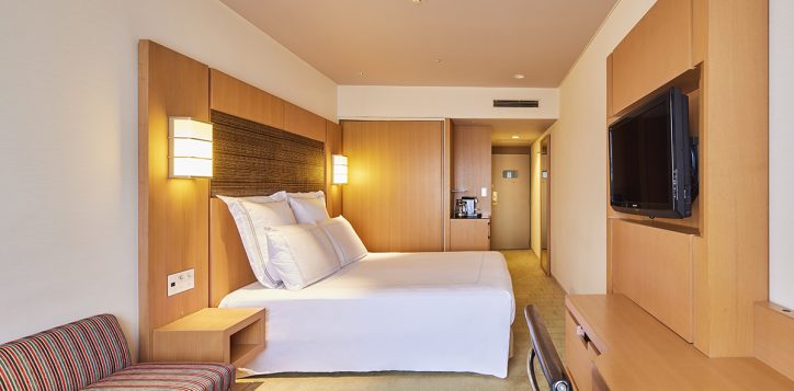 kgd_swiss_advantage_king_room_03-2