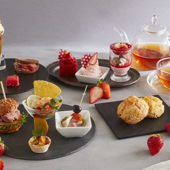 the-lounge-strawberry-and-chocolate-afternoon-tea