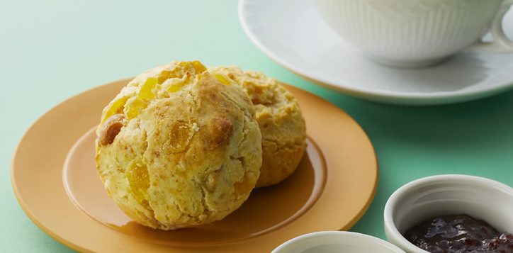 thelounge_melon_mango_afternoon_tea_scone-2
