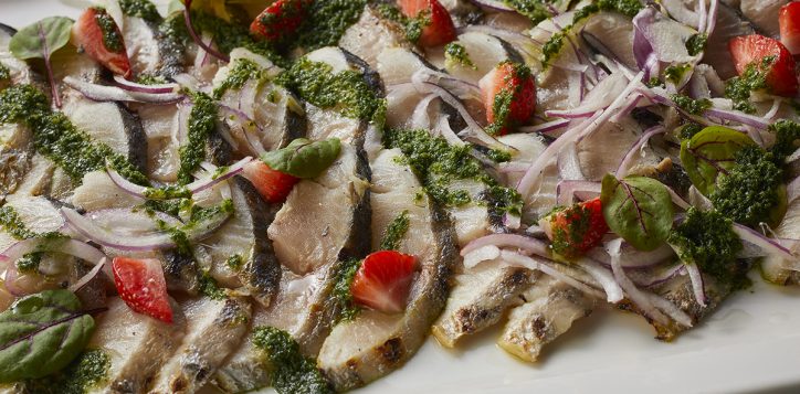 christmas_2025_table36_buffet_seared_smoked_spanish_mackerel-2