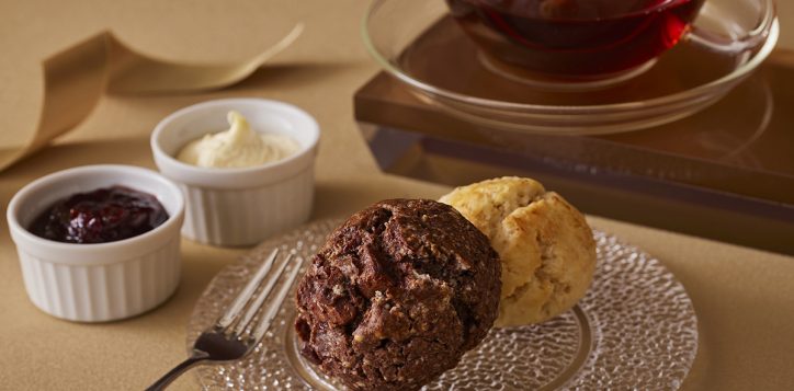 the_lounge_lindt_afternoon_tea_scone-2