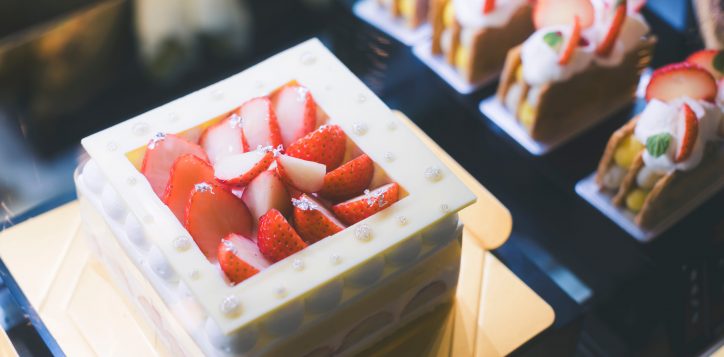 swiss_gourmet_cake_image1-2